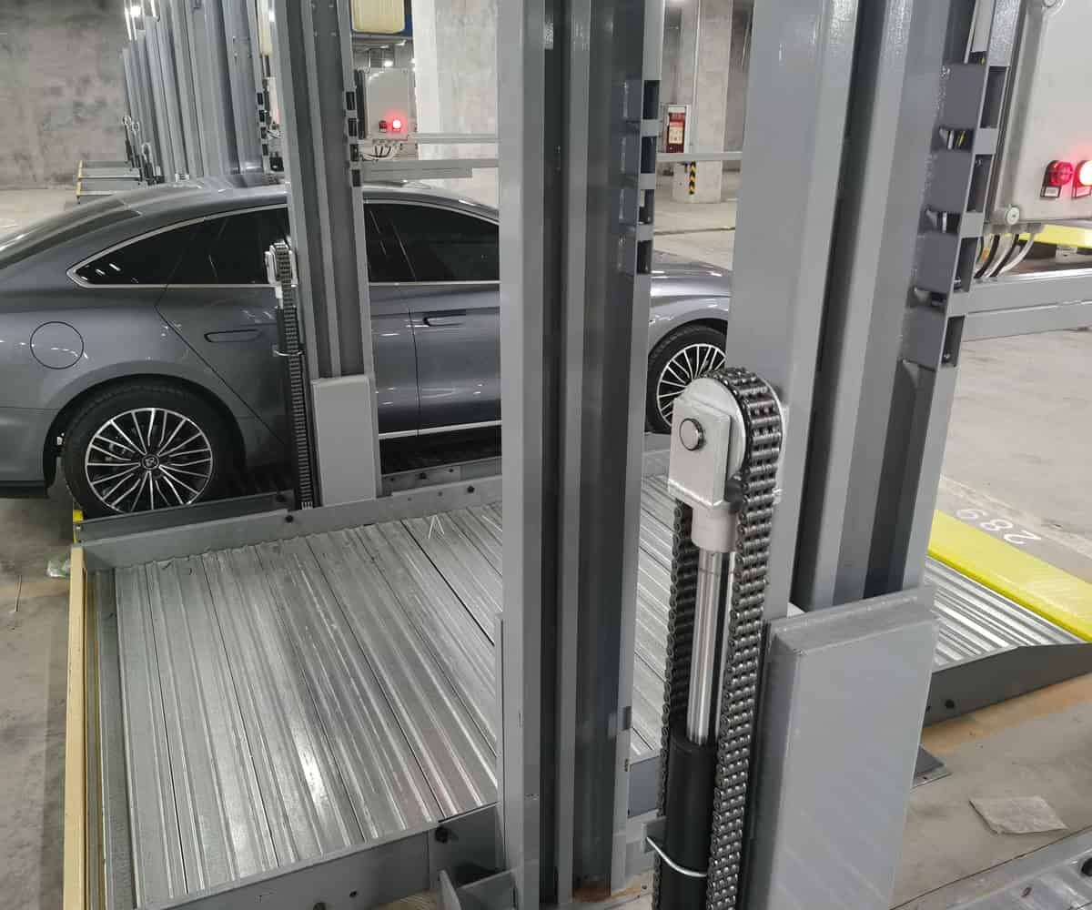 4柱立體車庫停車設備拆除.jpg