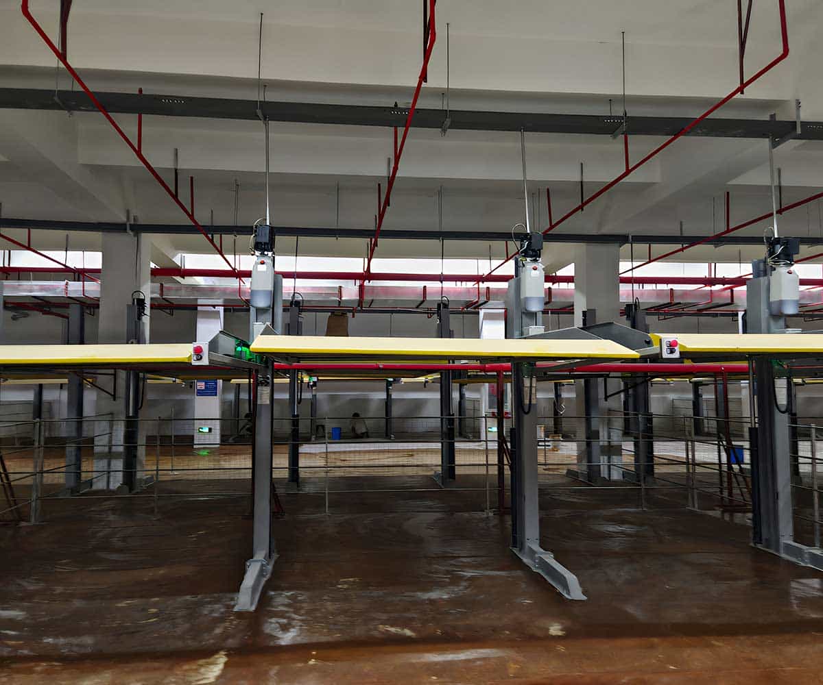 兩柱機械式停車位充電樁安裝策略